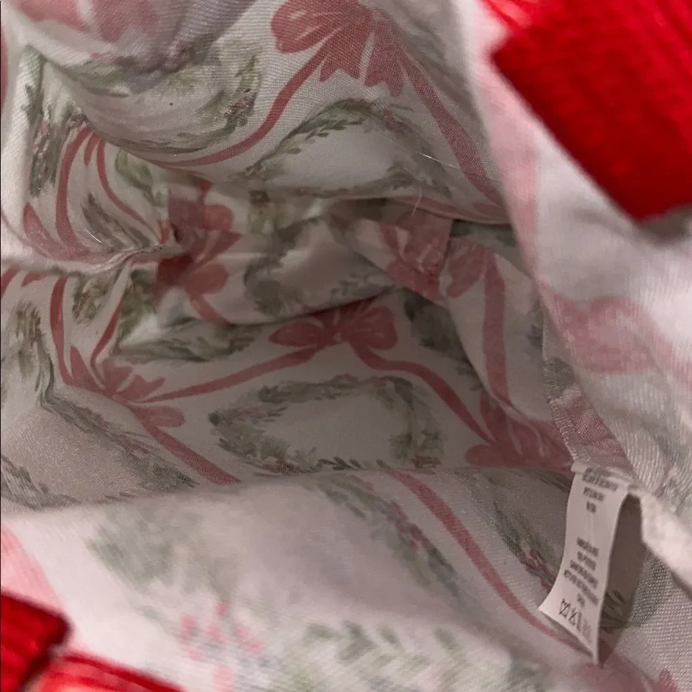 Sincerely Santa White Red Green Christmas Wreath Red Bow Canvas Wine Gift Bag